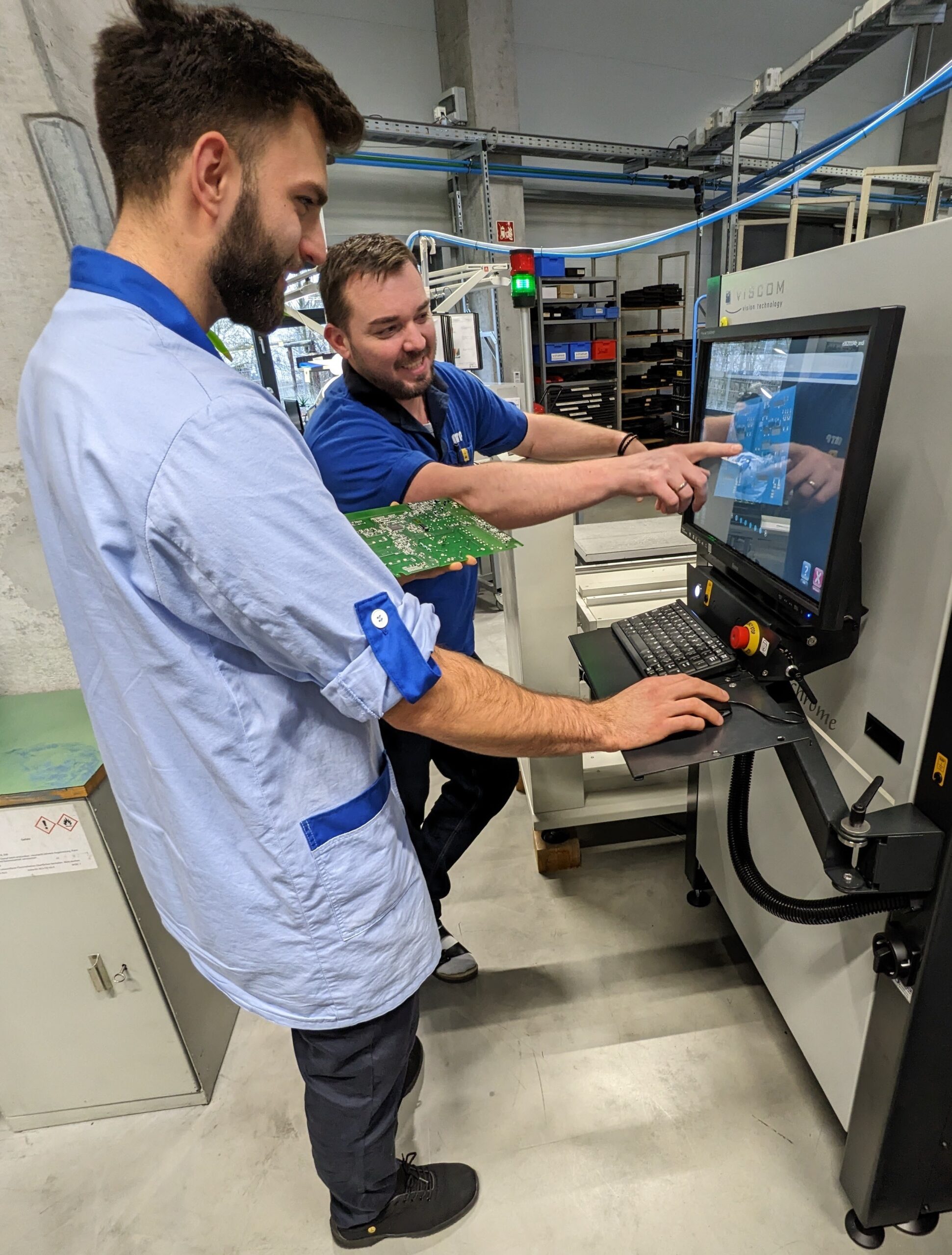 Electronic Manufacturing Services (EMS) gewinnen bei MTP immer mehr an Bedeutung. Das neue Viscom S3088 Ultra Chrome 3D-AOI-System sichert die hohe Qualität und den Durchsatz der SMD-Fertigung bei MTP.